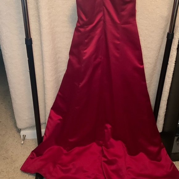 David’s bridal Bridesmaids or prom dress - Picture 5 of 6